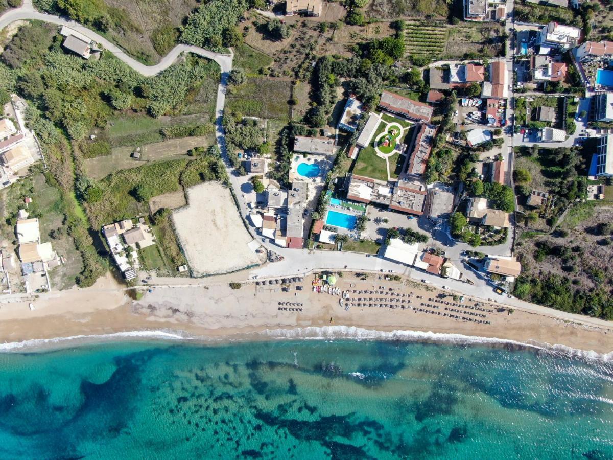 Athina Hotel Agios Georgios Pagon Exterior photo